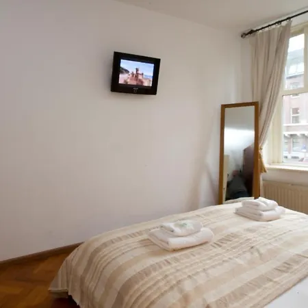 Apartment Intermezzo *